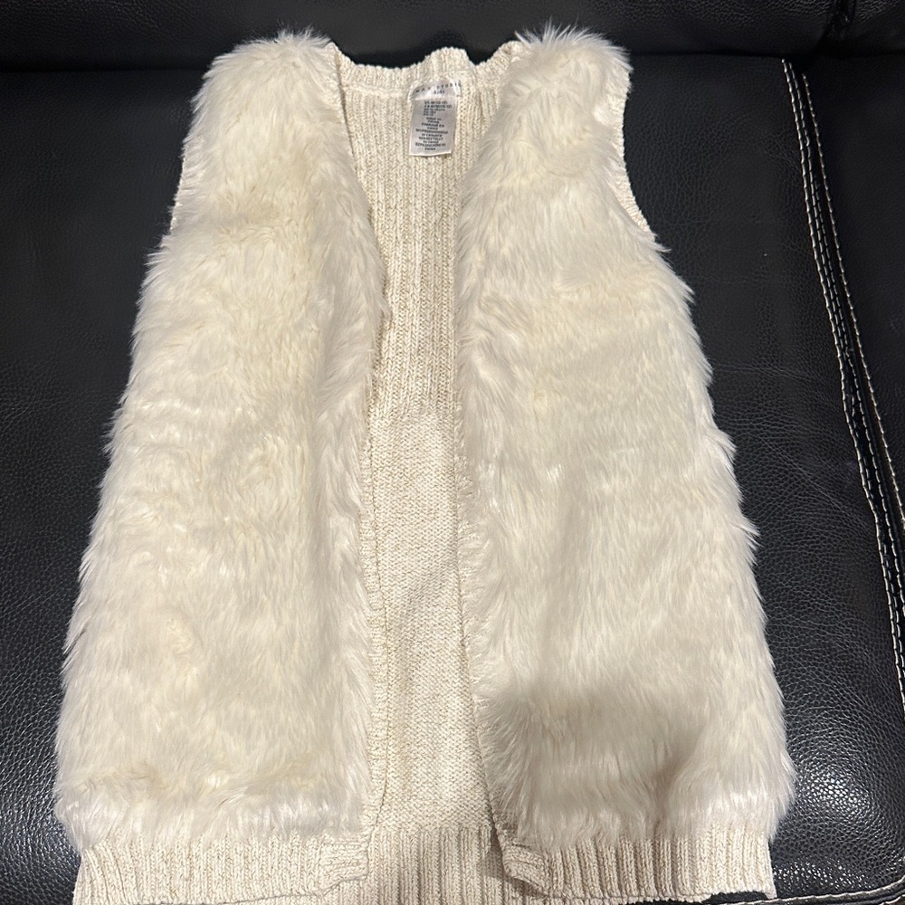 Kids Faux Fur Vest - Cream